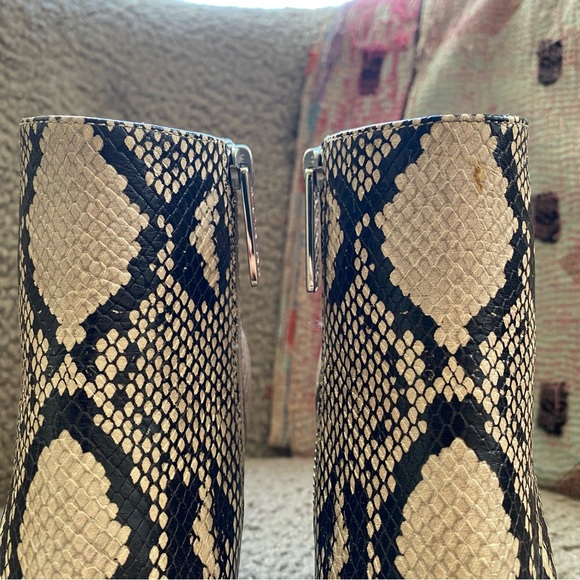 Chloe Rylee Leather Ankle Boots | Snakeskin Python Print Booties | 36 - Picture 7 of 14